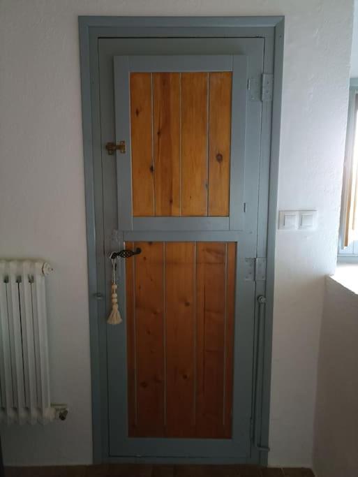 Willa Casa Acogedora Con Barbacoa Miravet Zewnętrze zdjęcie